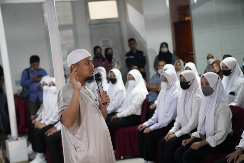 Lepas Calon Praja IPDN Asal Sulsel, Andi Sudirman Warisi Semangat Pelaut Ulung