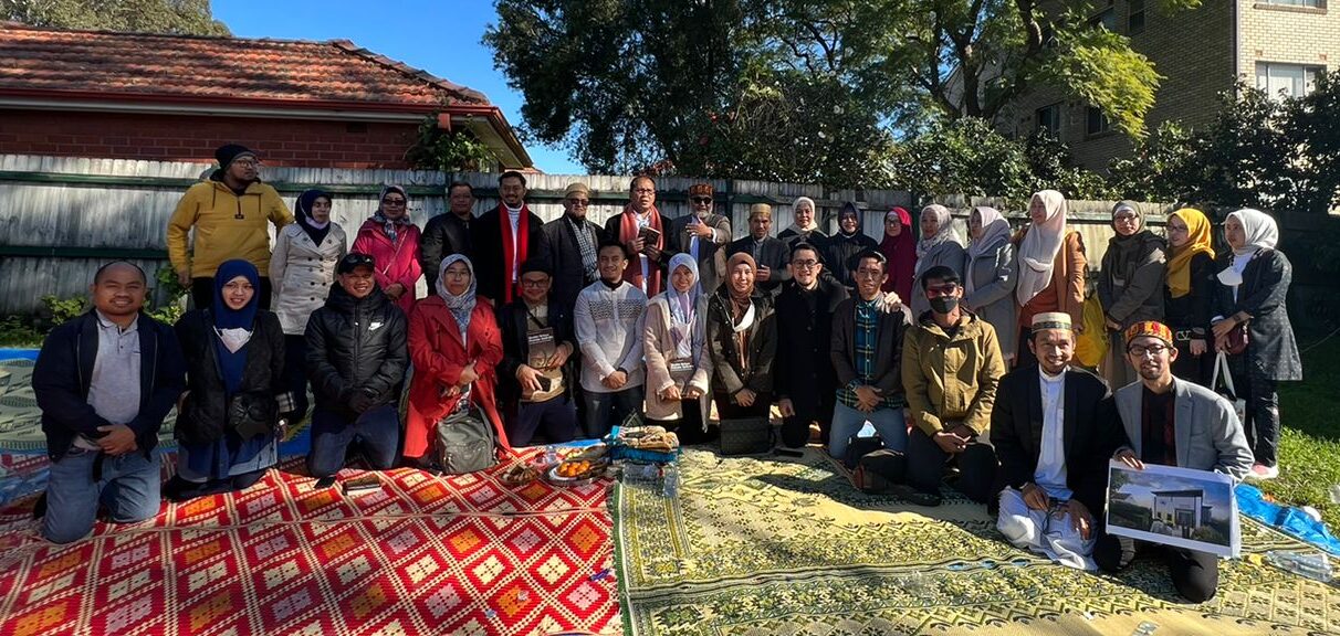 Walikota Makassar Danny Pomanto Shalat Ied Bersama KKSS di Sydney 