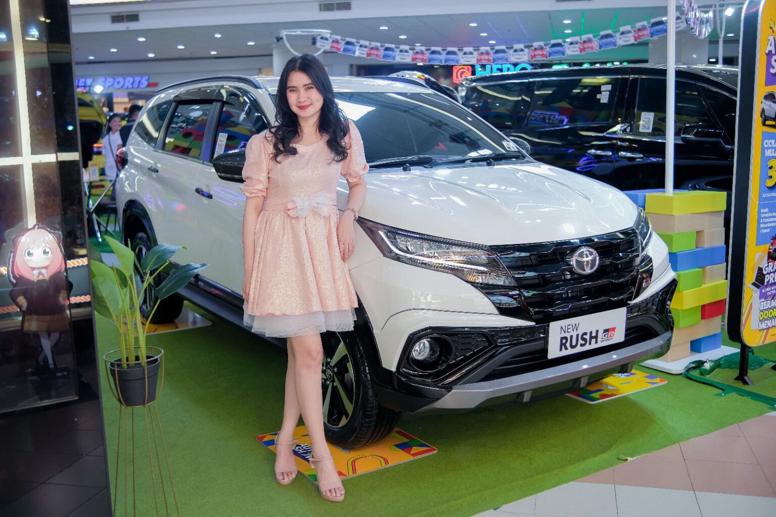 Beli Toyota Rush, Cicilan Tanpa Bunga 0%